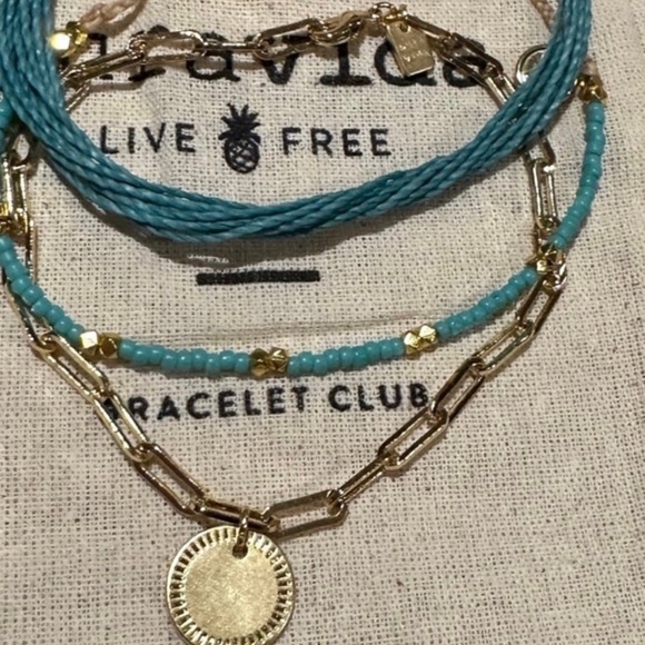 PURA VIDA Custom Turquoise 3 piece Gold Chain & Seed Bead Bracelet Set NEW! Rare - Picture 7 of 7